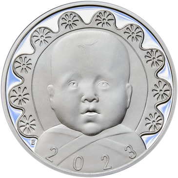 Náhled Reverzní strany - Stříbrný medailon k narození dítěte s peřinkou 2023 - 28 mm